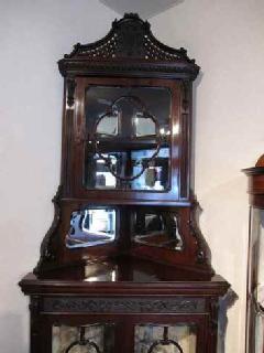 1880British@Victorian corner cabinet